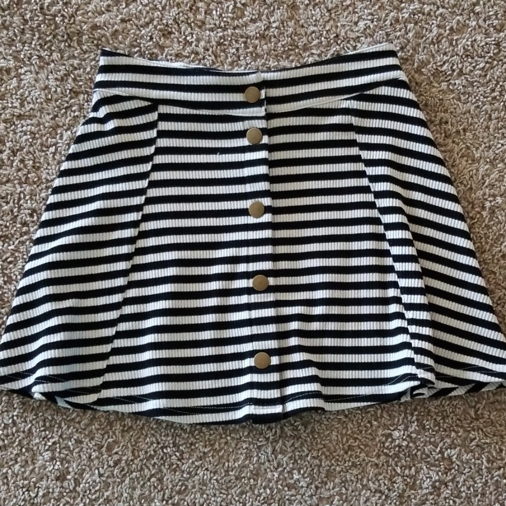 Girls skirt